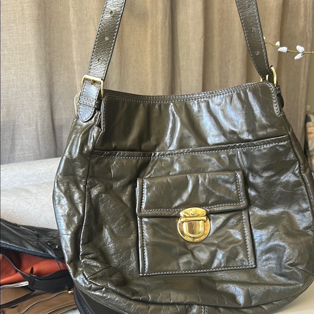 Vintage Marc Jacobs “Classic Hobo” shoulder bag